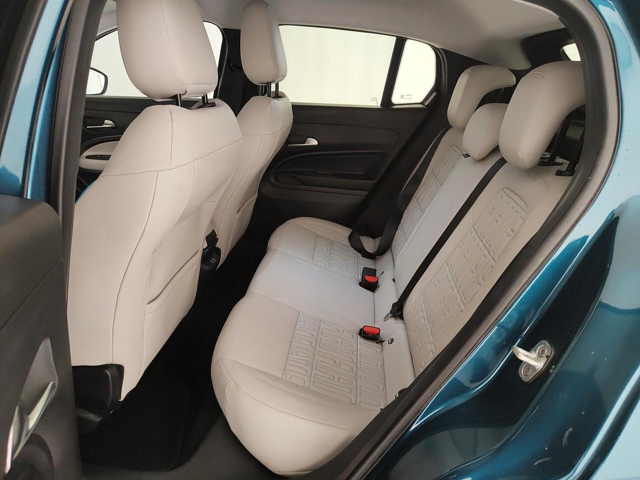 Fiat 600 Hybrid 100 CV DCT MHEV La Prima