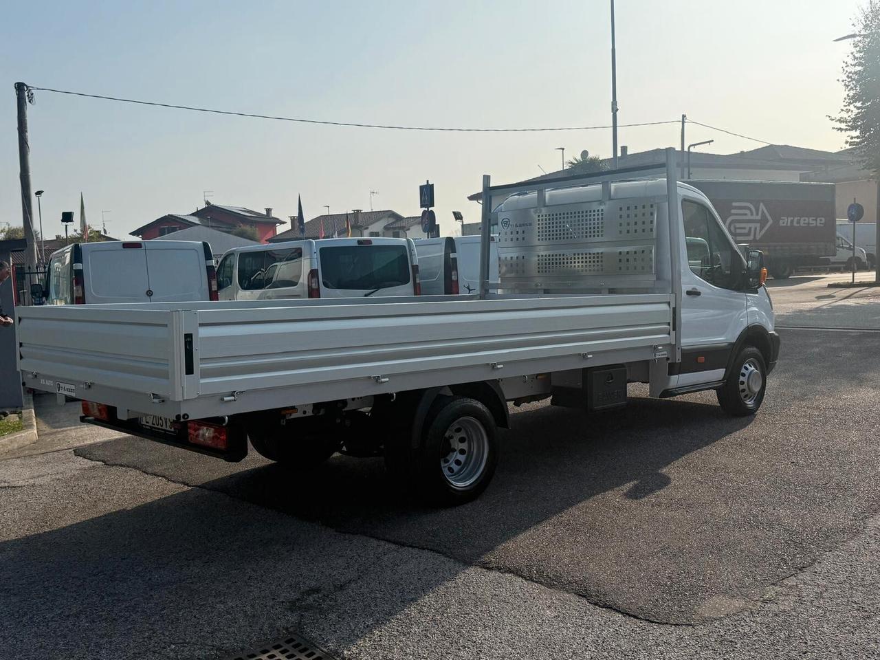 Ford Transit 350 Gemellato con Cassone Fisso.in alluminio nuovo