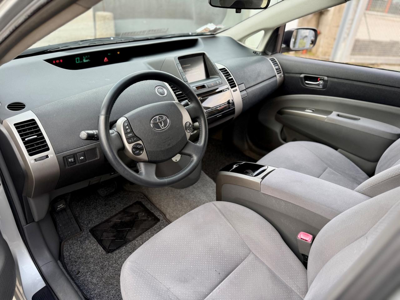 Toyota Prius 1.5i 16V 2009 136.000KM PERFETTA