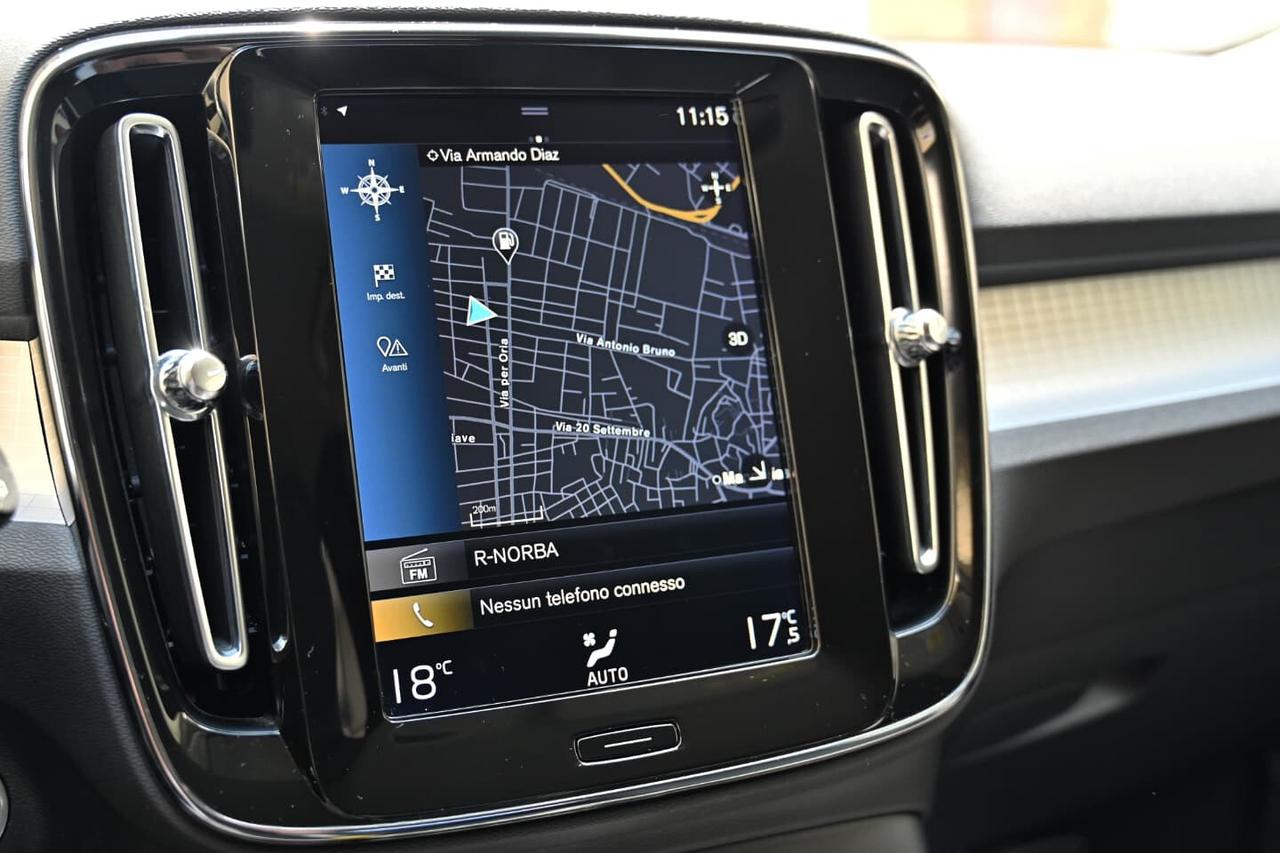 Volvo XC40 D3 Geartronic Momentum Pro