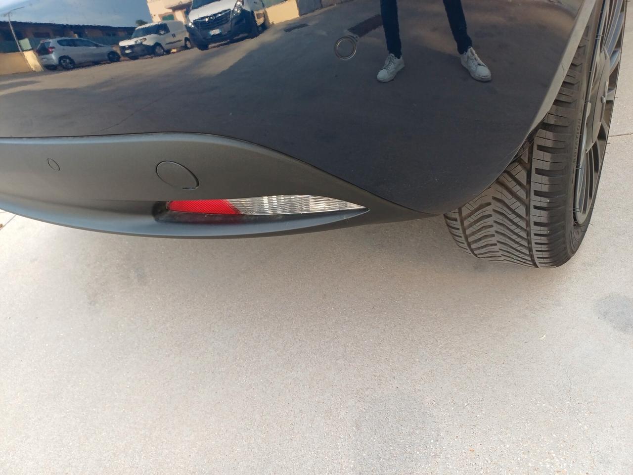 Lancia Ypsilon 1.0 (prezzo reale)
