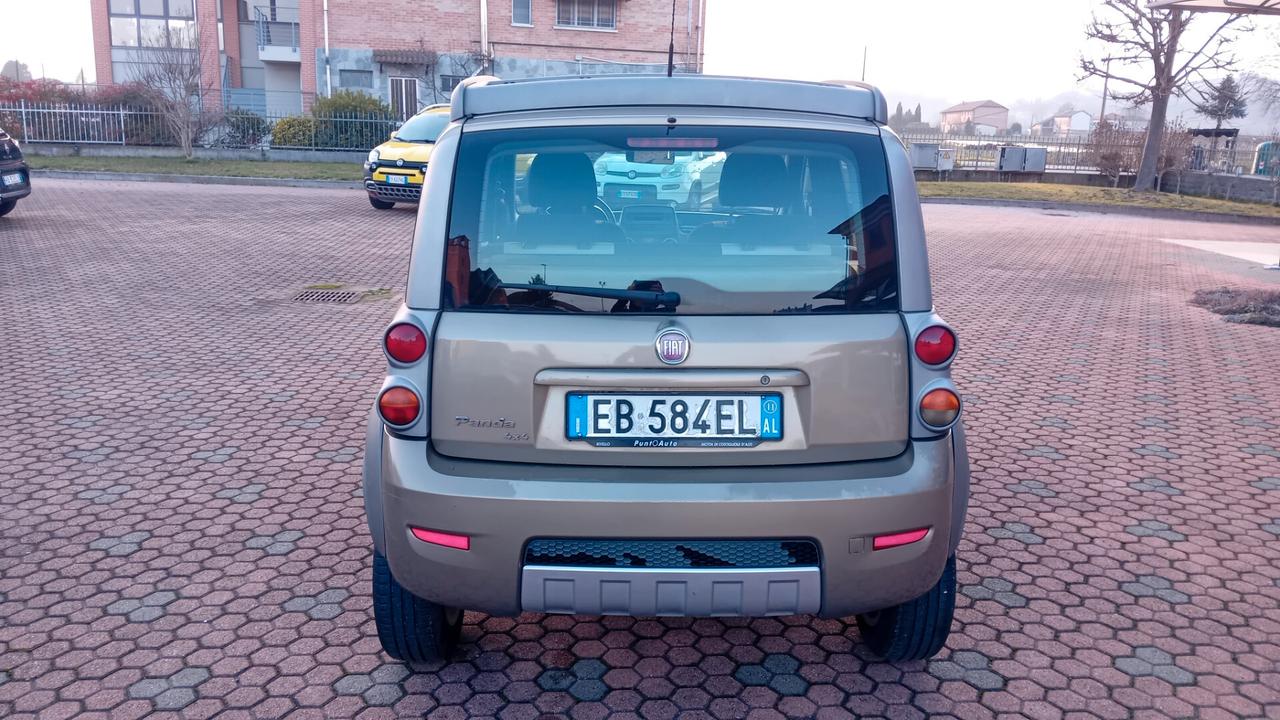 Fiat Panda 1.3 MJT 16V DPF 4x4 Cross