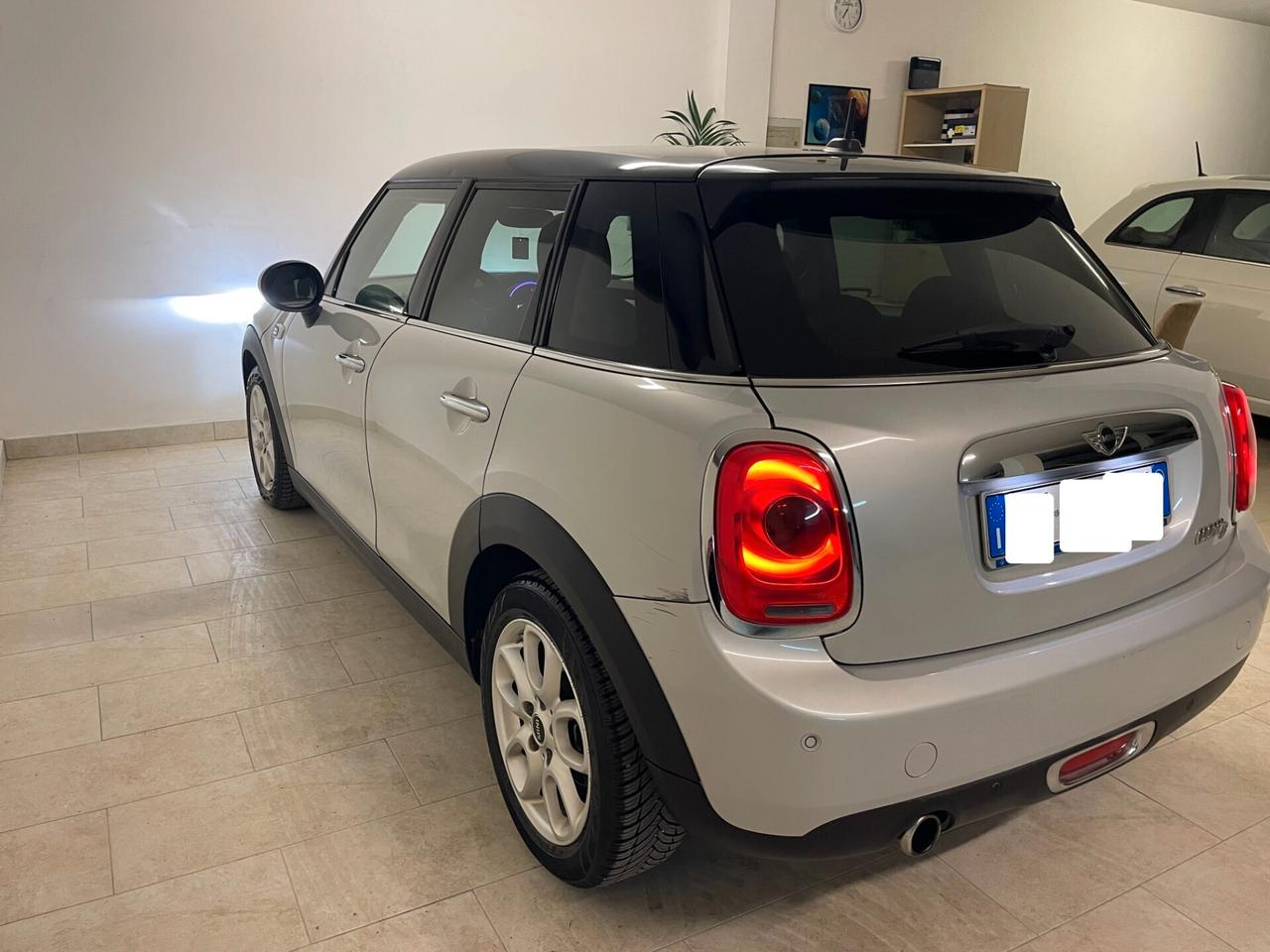 Mini Cooper D 1.5 116 CV 5p Business XL FULL , LED, NEOPATENTATI