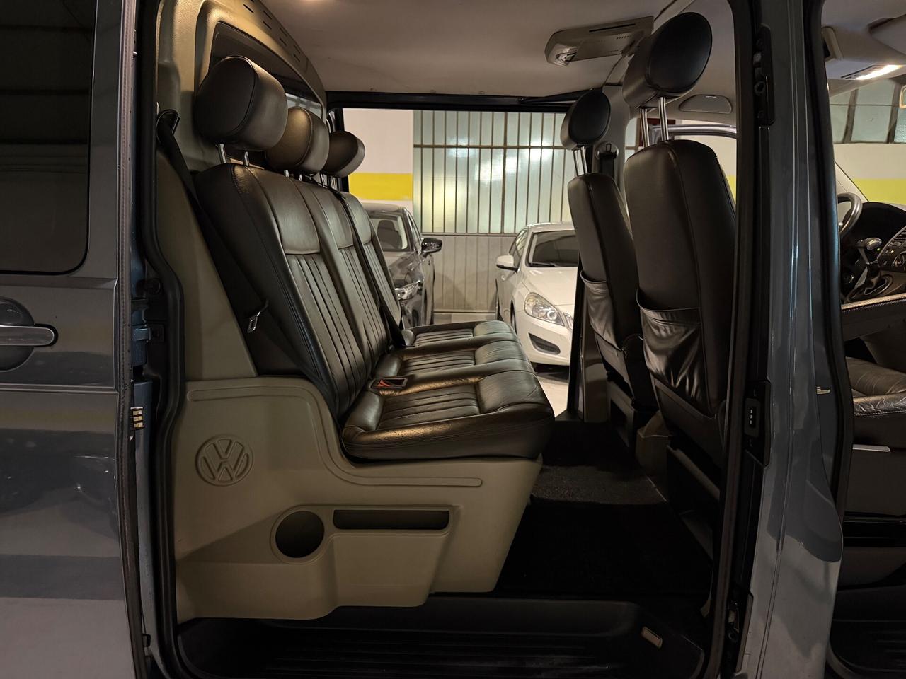 Volkswagen Transporter T-EDITION FULL 2.5 TDI 180CV DSG 2010