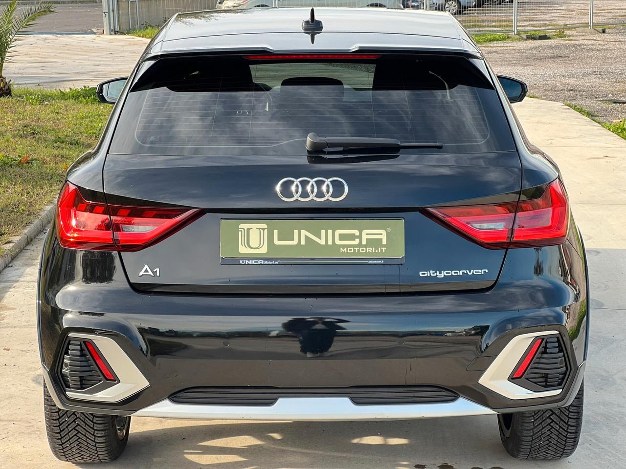 Audi A1 citycarver 30 1.0 116cv TFSI S tronic IVA ESPOSTA UNICO PROPRIETARIO