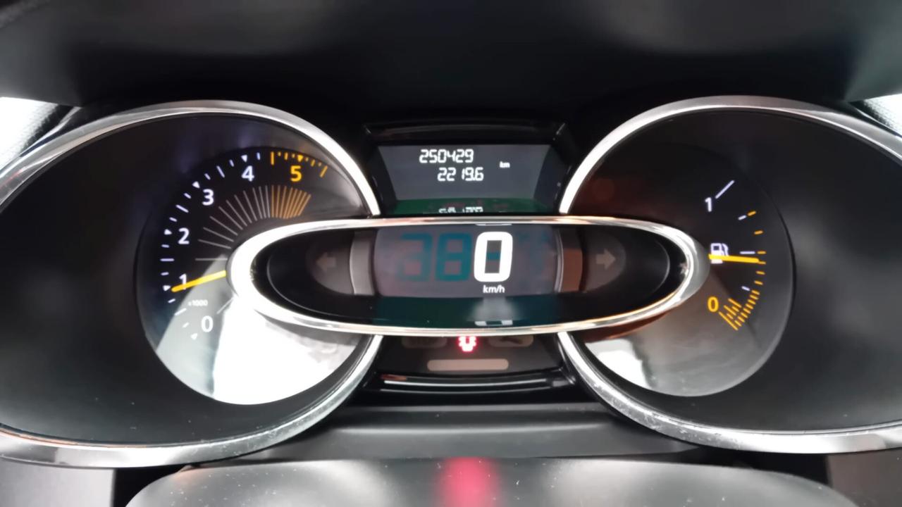 Renault Clio Sporter 1.5 dCi 8V 75CV Live