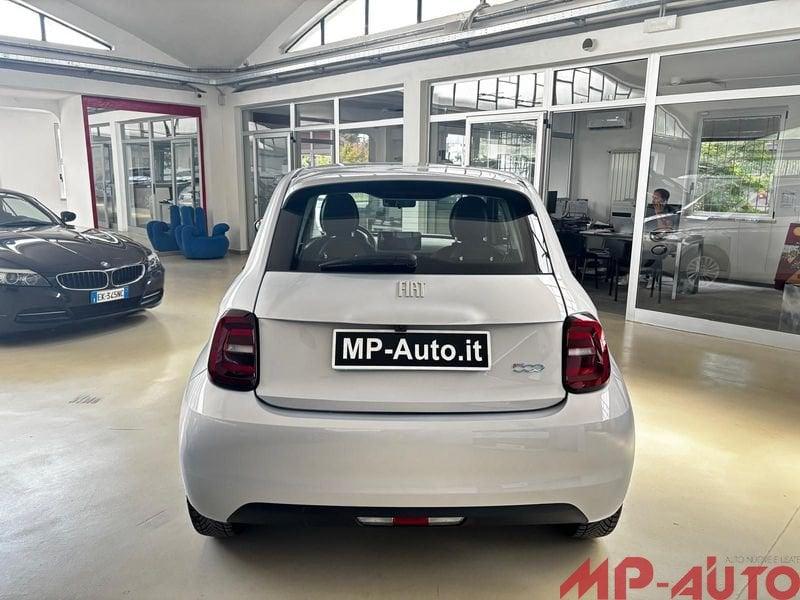 FIAT 500 500e 3+1 42 kWh IVA ESPOSTA KM 3000!!!!!