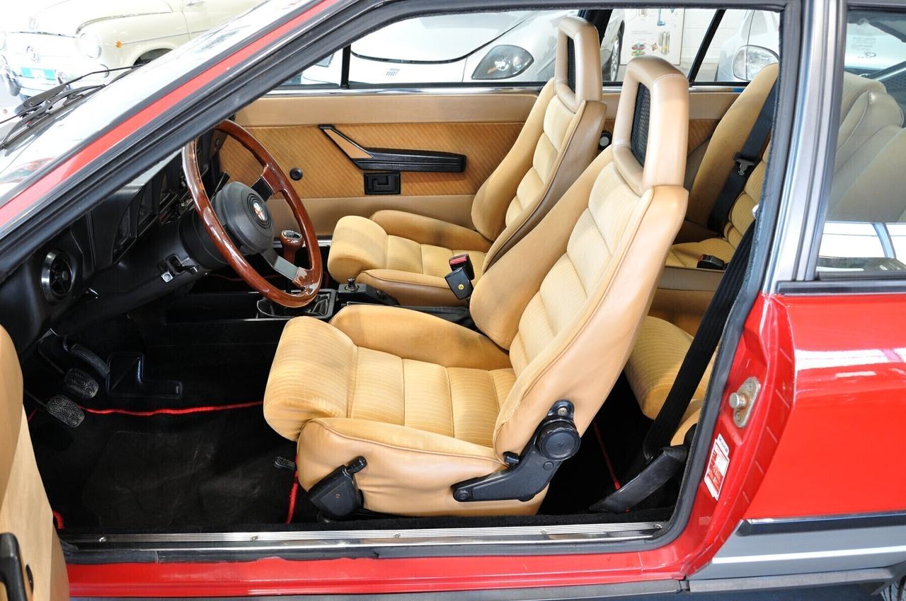 Alfa Romeo Alfetta GTV 2.0