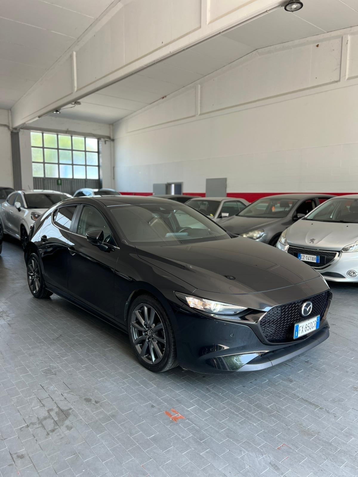 Mazda 3 Mazda3 2.0L e-Skyactiv-G M Hybrid Exclusive