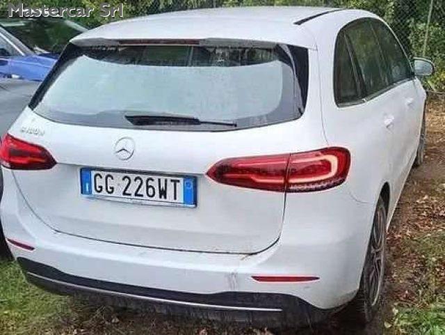 MERCEDES-BENZ B 180 D 116cv Auto Business Extra - GG226WT