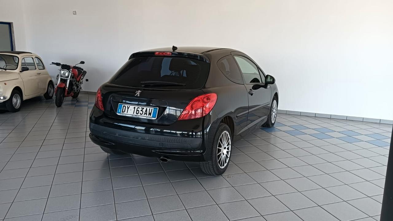 Peugeot 207 1.6 HDi 90CV 3p. Energie Sport