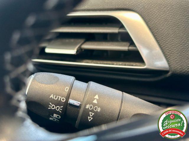 PEUGEOT 3008 PureTech Turbo 130 S&S Allure *NEOPATENTATI*