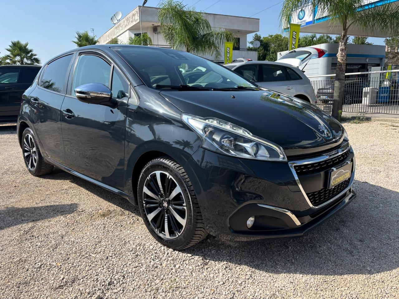 PEUGEOT 208 1.2 BENZ 83CV SIGNATURE FULL 70.000KM