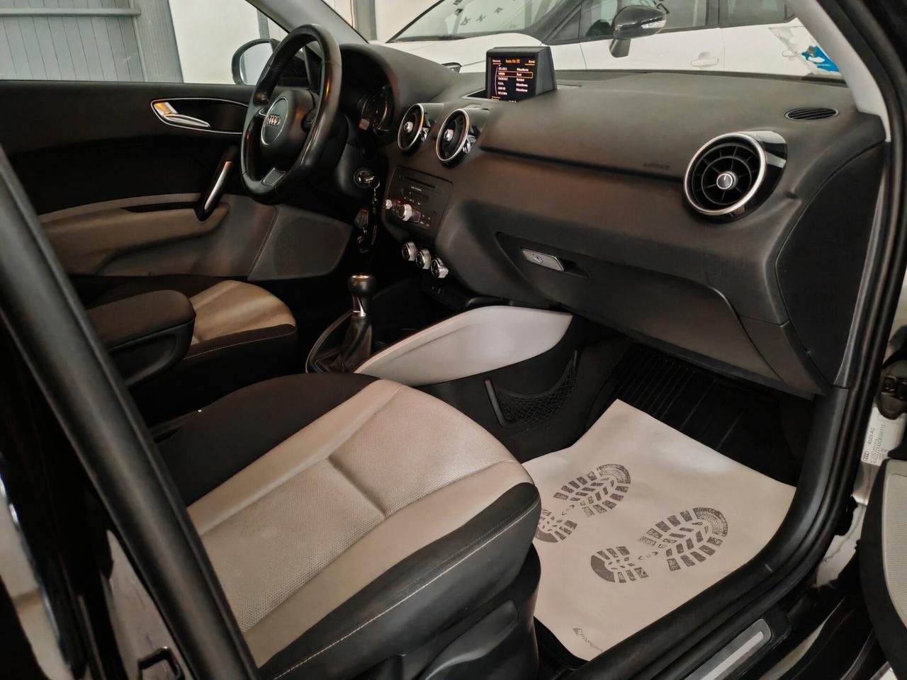 Audi A1 SPB 1.6 TDI 105CV FULL OPTIONAL