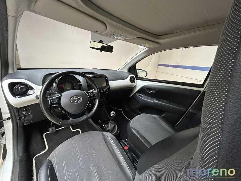 Toyota Aygo 1.0 x-wave