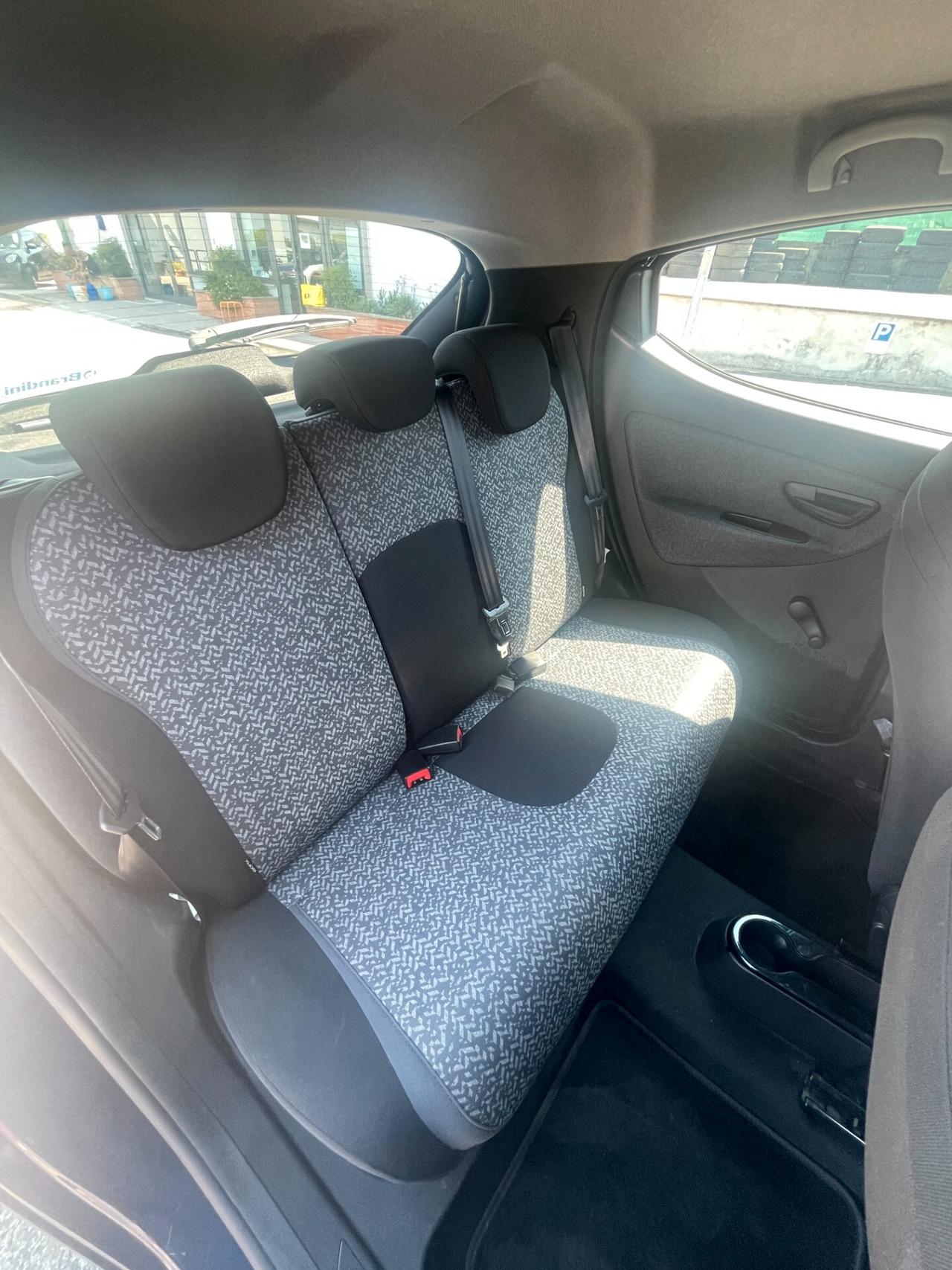 Lancia Ypsilon 1.0 FireFly 5 porte S&S Hybrid Ecochic UnYca BLUETOOTH CLIMA MULTIFUNZIONE