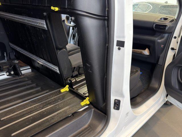 PEUGEOT Partner L1 100cv Allestito 3 posti