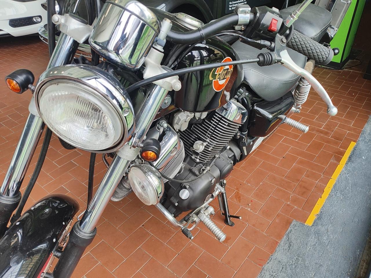 Yamaha Virago 600 Custom