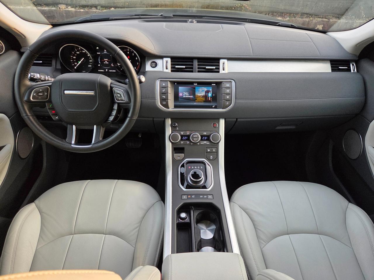 Land Rover Range Evoque 2.0 Si4 241cv 5p. SE