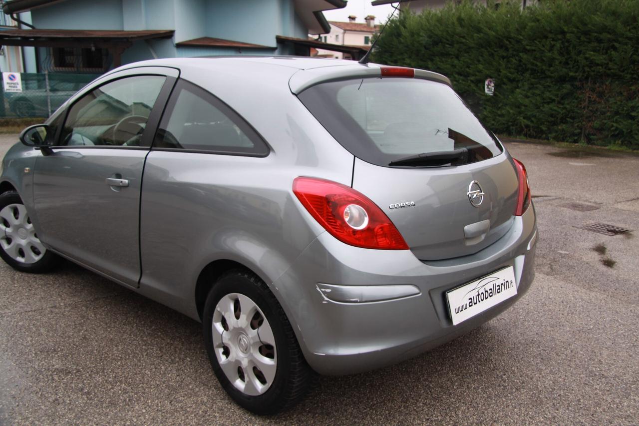 Opel Corsa 1.2 85CV 3 porte GPL-TECH b-color