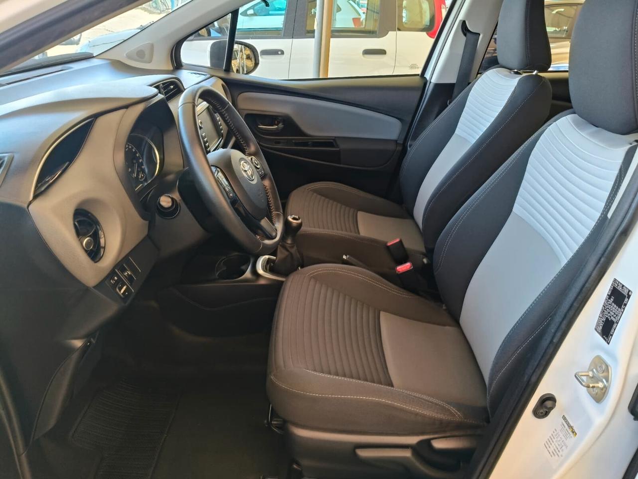 Toyota Yaris 1.0 5 porte Business