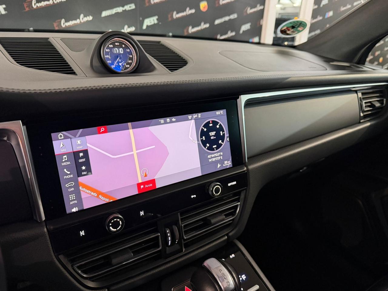 Porsche Macan 2.0 T TETTO