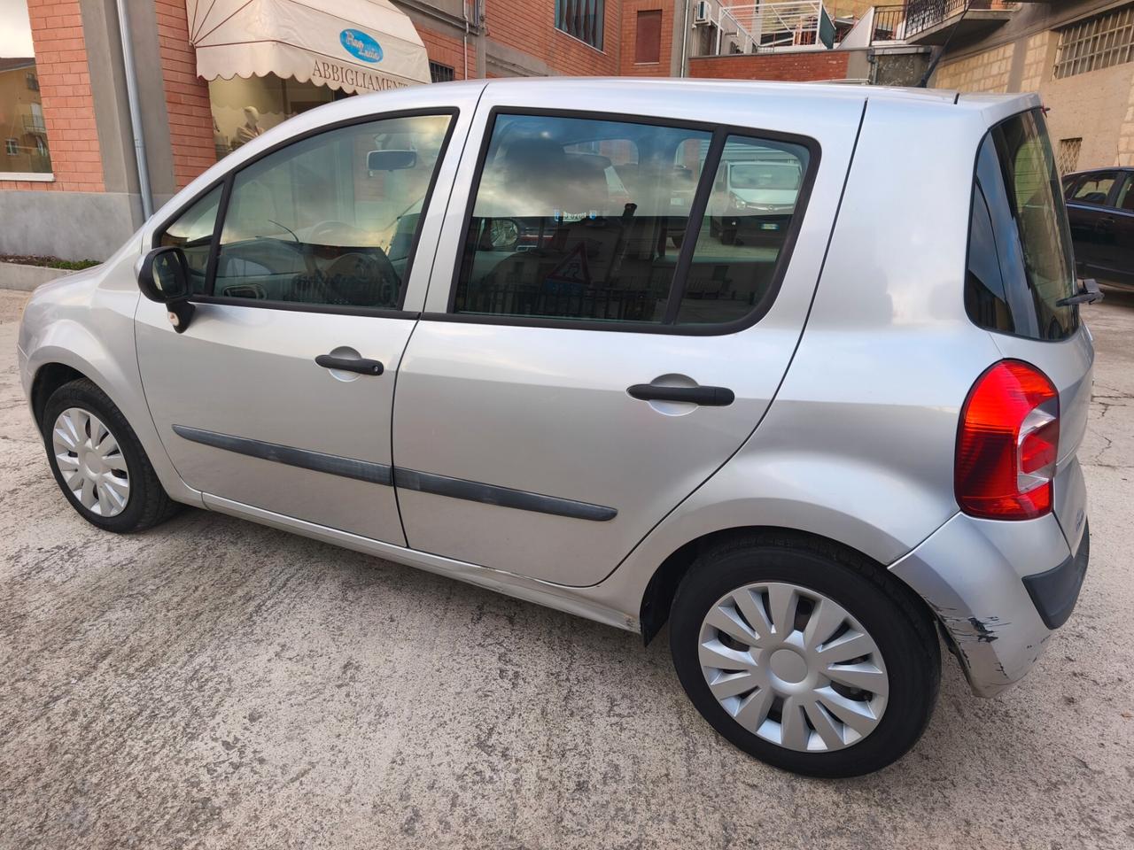Renault Modus 1.5 dCi 85 CV UNICO PROPRIETARIO