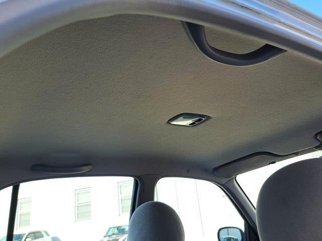 Nissan Micra 1.0 16V 5 P.