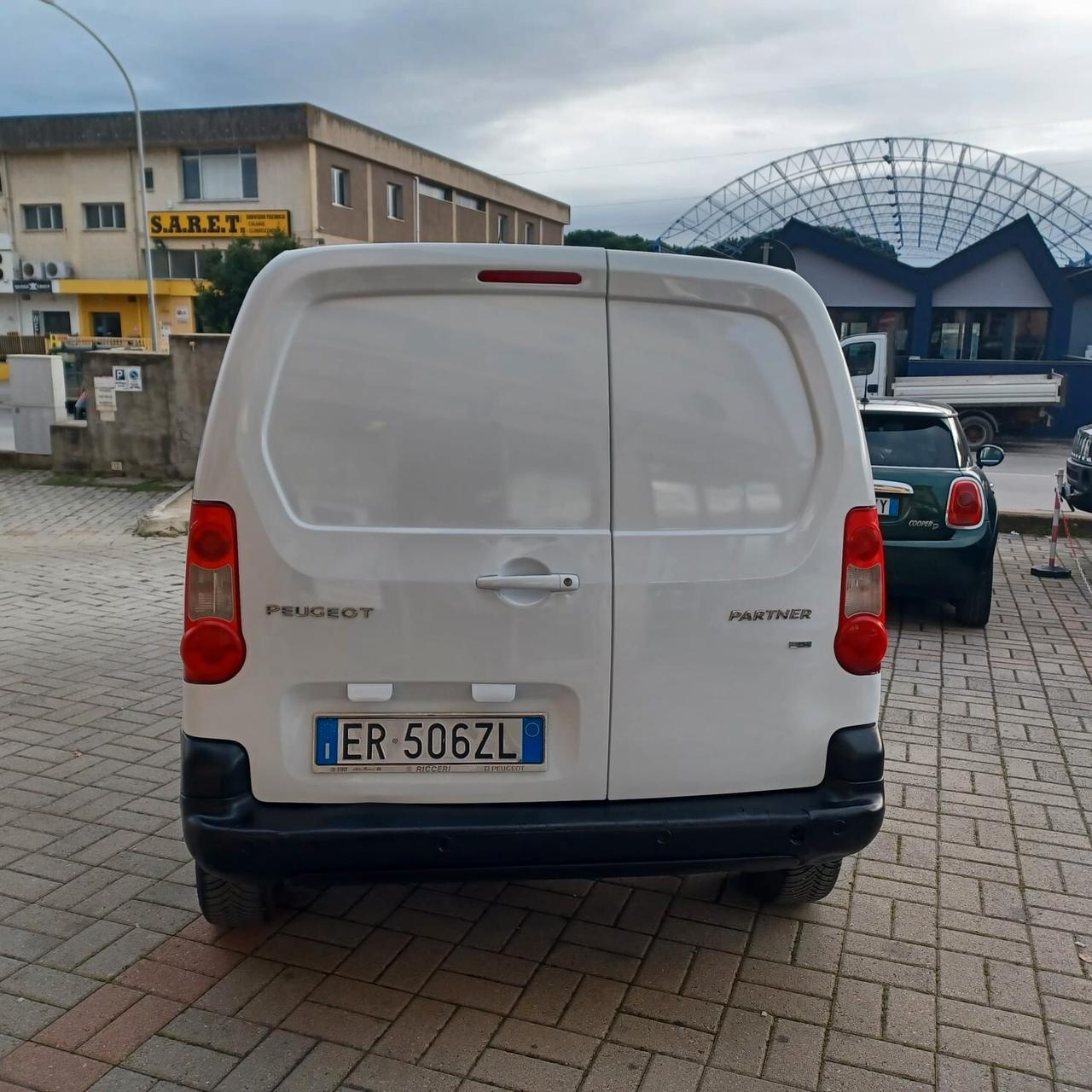 PARTNER 1.6 3 POSTI AUTOM MOTORE TOTALMENTE REVISIONATO