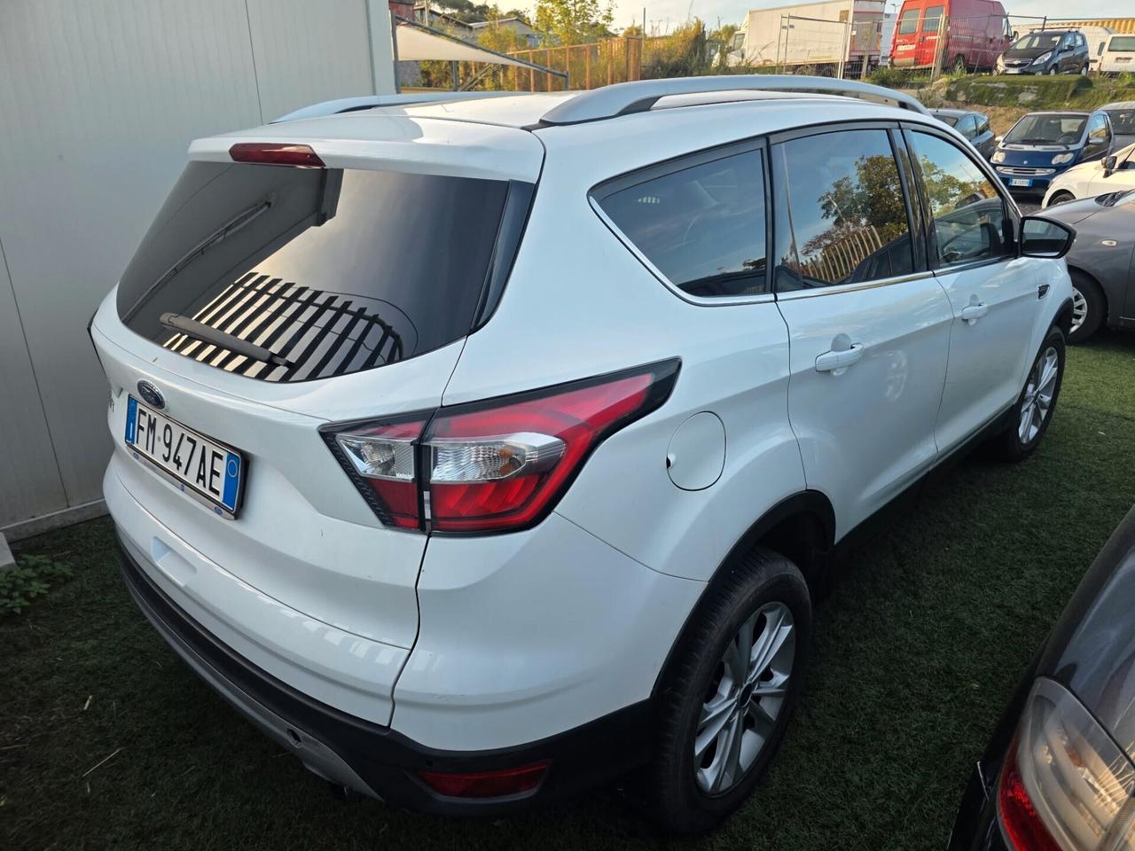 Ford Kuga 1.5 TDCI 120 CV euro 6. 2018