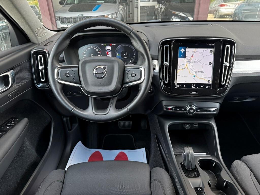 Volvo XC40 T5 Recharge Plug-in Hybrid Inscription Expression