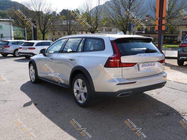 VOLVO V60 Cross Country B4 (d) AWD Geartronic Business Pro