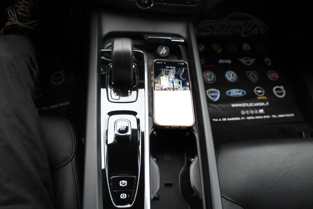 Volvo XC 60 XC60 B4 (d) Geartronic Momentum Pro