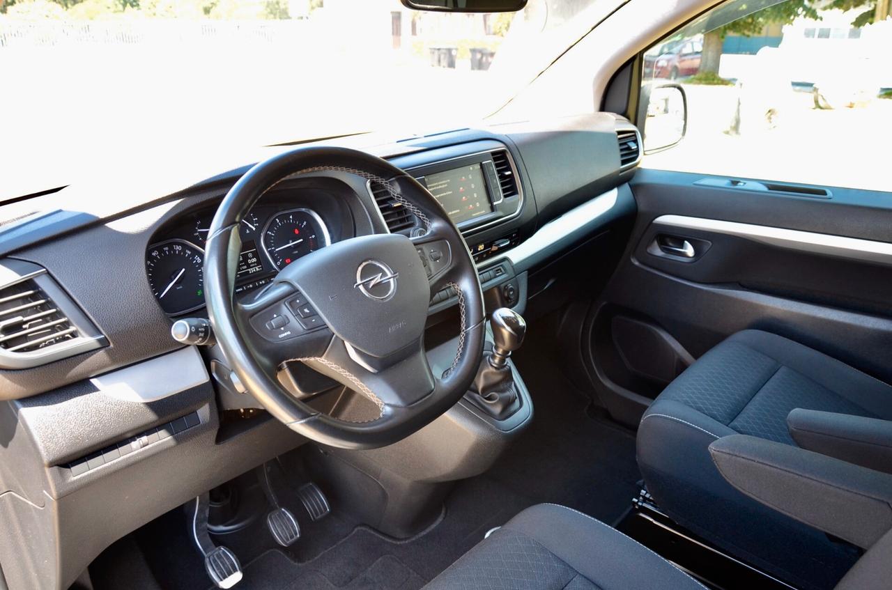 OPEL ZAFIRA LIFE 1.5d ELEGANCE 120cv PASSO MEDIO 8 POSTI, IVA SUL 100% ESCLUSA, UNICOPROPRIETARIO, UFF ITALIANA, EURO 6D, RETROCAMERA, PERMUTE