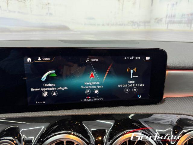 MERCEDES-BENZ A 180 d Aut. Premium AMG PLUS FULL-LED NAVI NIGHT EDITIO