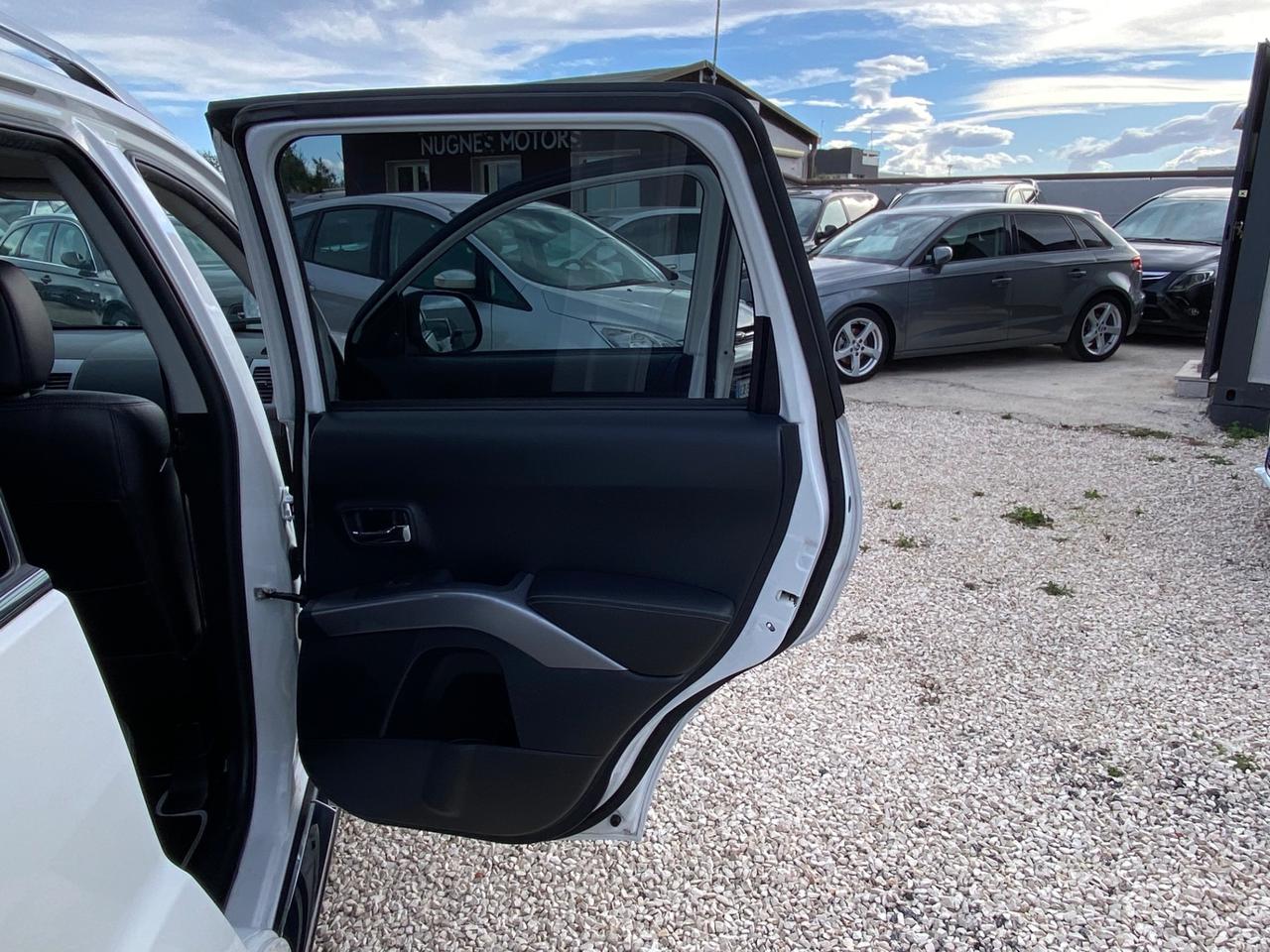 Peugeot 4007 2.2 HDi 156CV DCS Féline 7 POSTI 4x4 UNICO PROPIETARIO