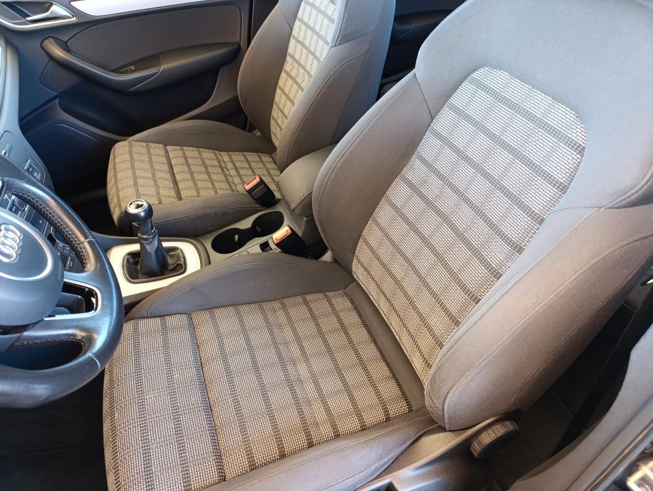 Audi Q3 2.0 TDI 120 CV Sport 2015