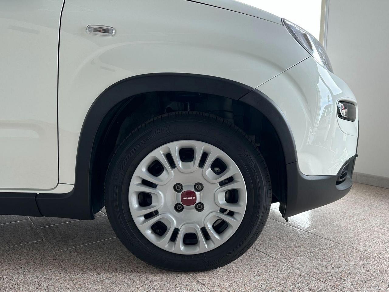 Fiat Panda 1.0 Hybrid - 2024 - 14.000km - NESSUN VINCOLO - In garanzia Fiat