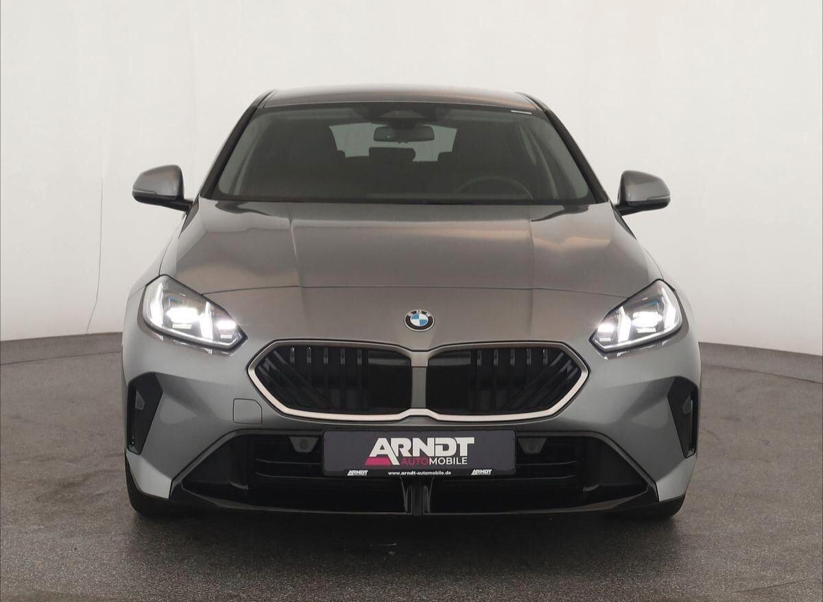Bmw 118 BMW 118 d M SPORT MATRIX PANO KAMERA "19" CURVED