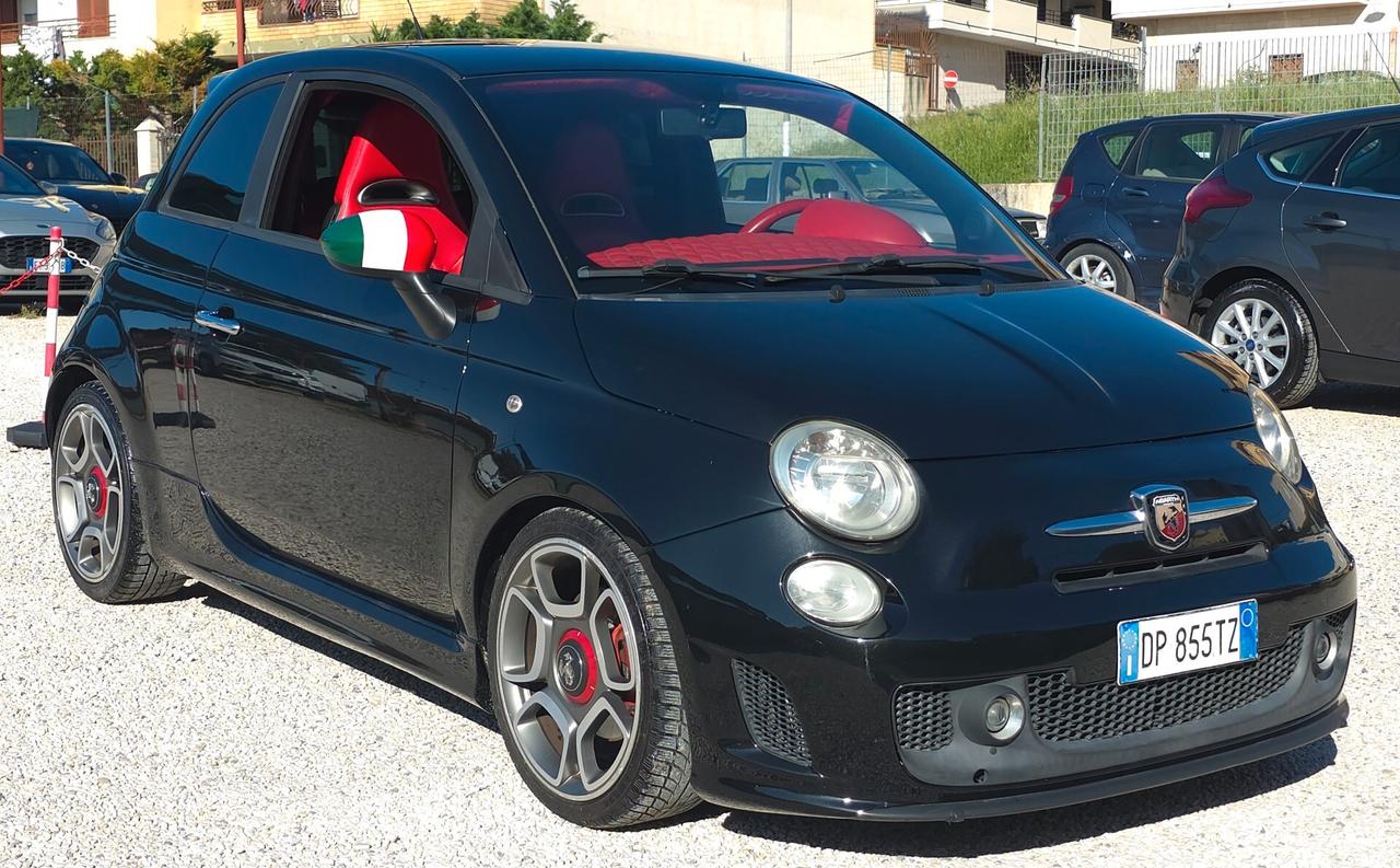 Abarth 500 1.4 T-Jet 135CV - INTERNI FATTI A MANO