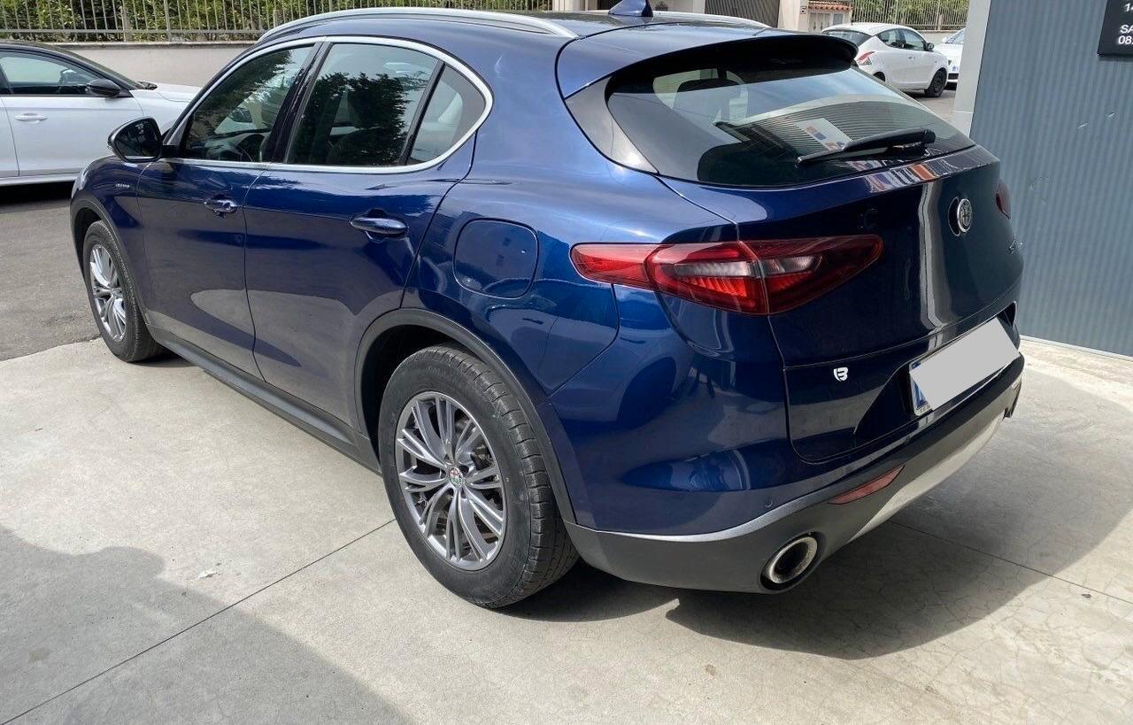 Alfa Stelvio 2.2 160 CV AT8 RWD Super
