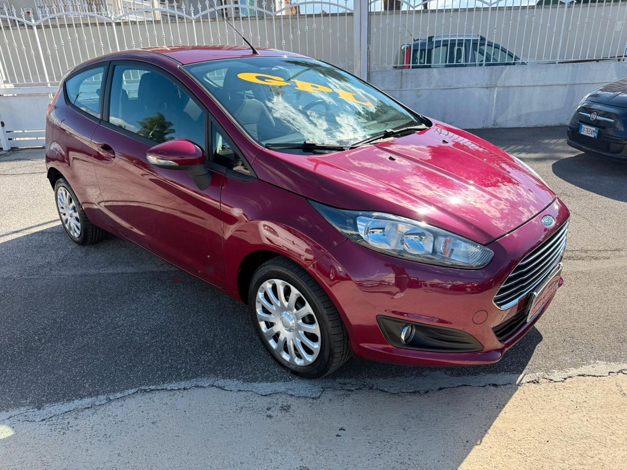Ford Fiesta 1.4 3 porte Bz.- GPL