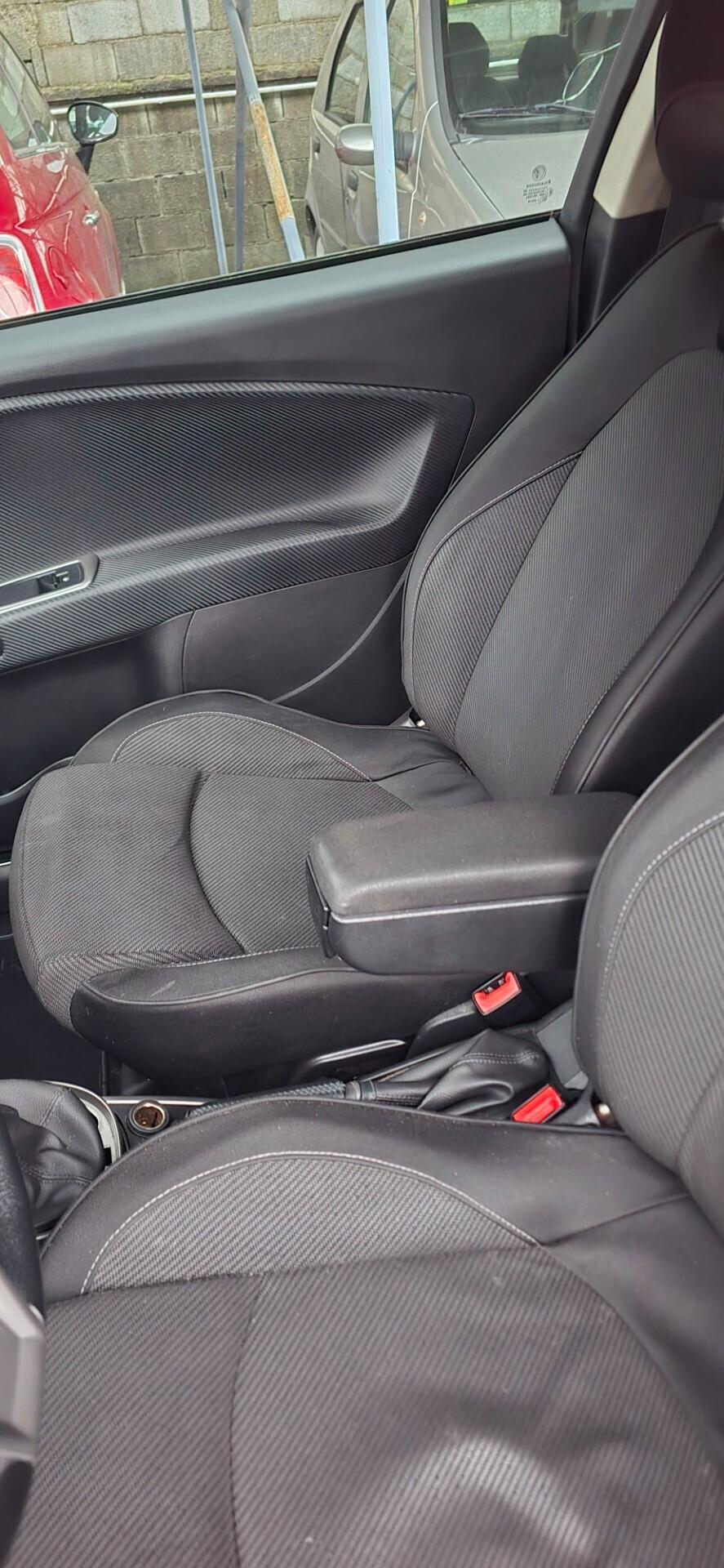 Alfa Romeo MiTo 1.4 T 155 CV Distinctive Sport Pack