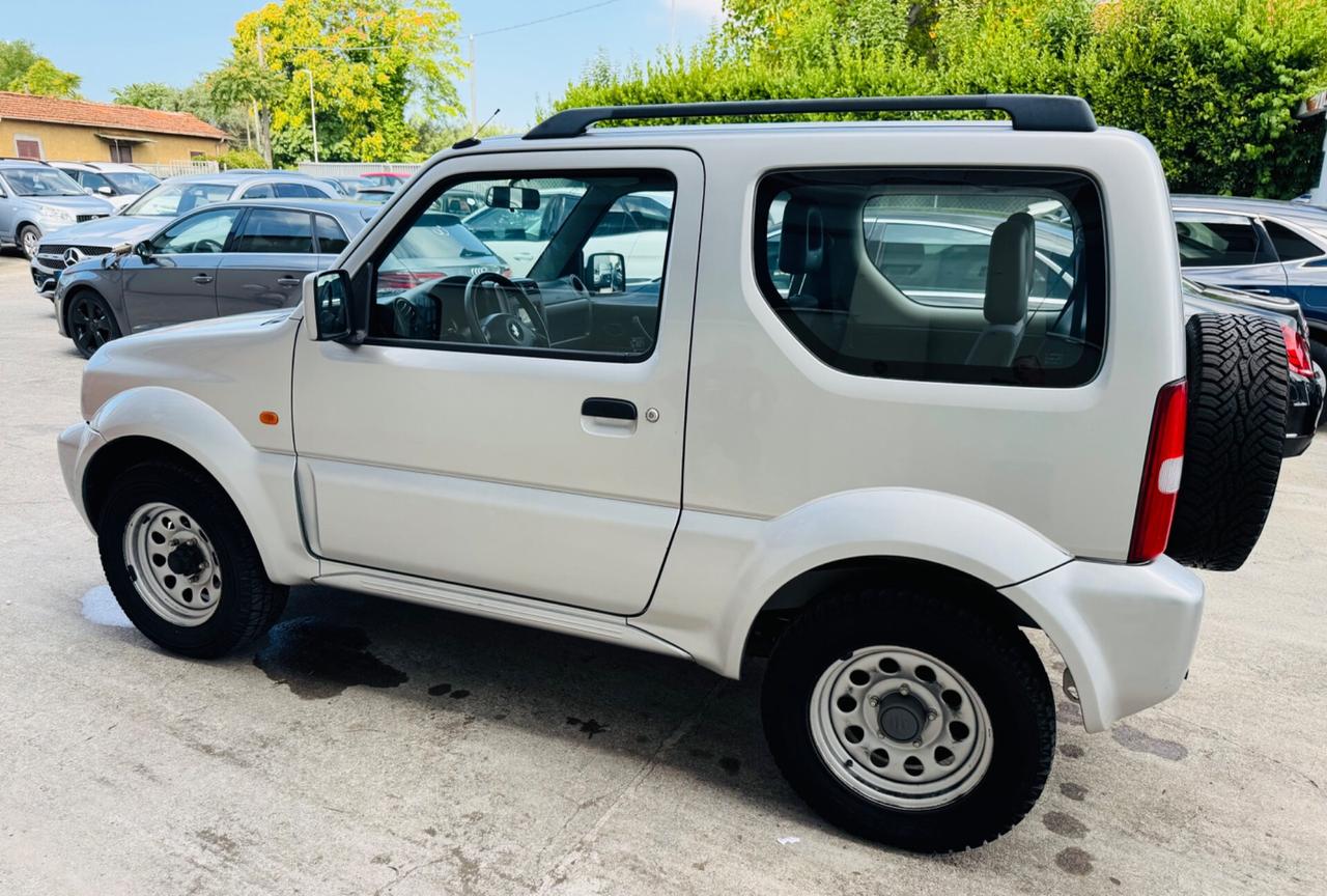 Suzuki Jimny 1.3i 16V cat 4WD Special
