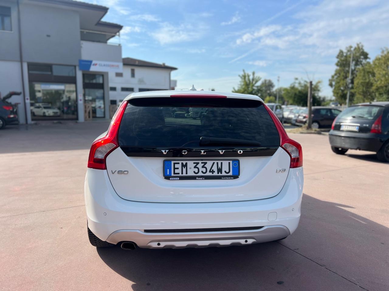 Volvo V60 D3 Geartronic Summum