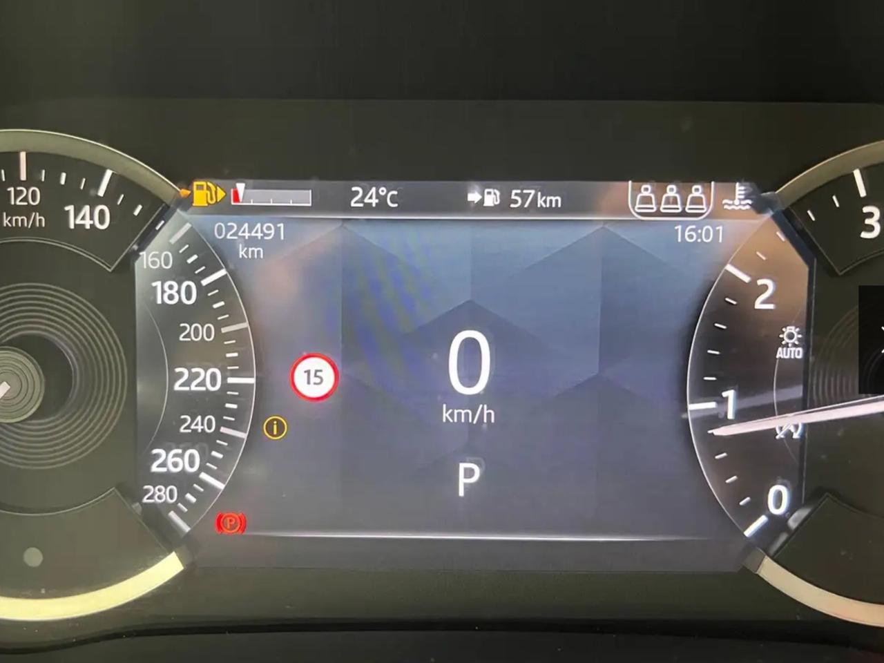 Jaguar E-Pace 1.5 I3 160 CV Auto R-Dynamic SE Perfetta