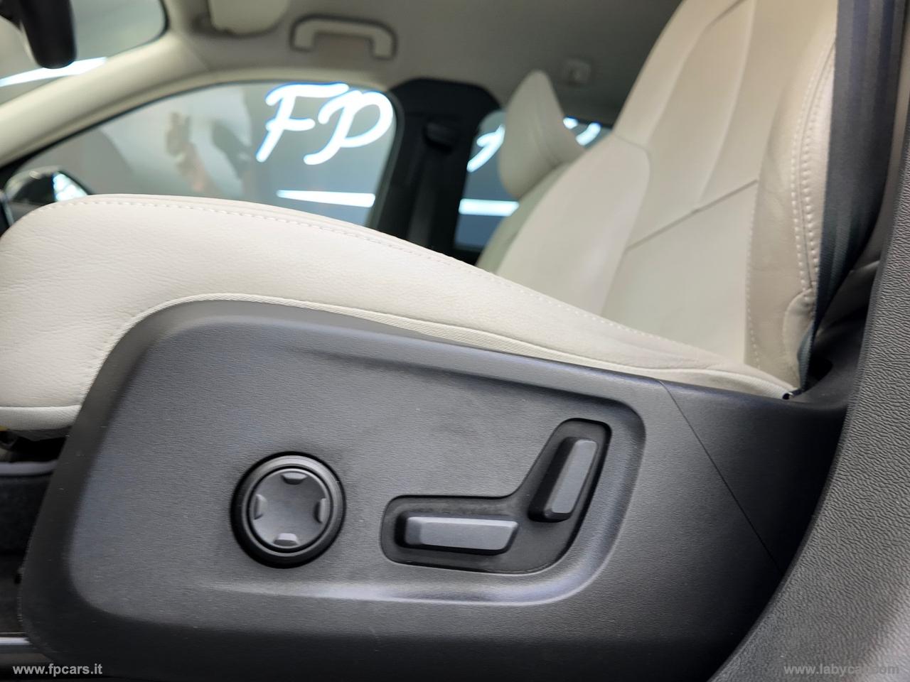 VOLVO XC40 D3 Geartronic Inscription