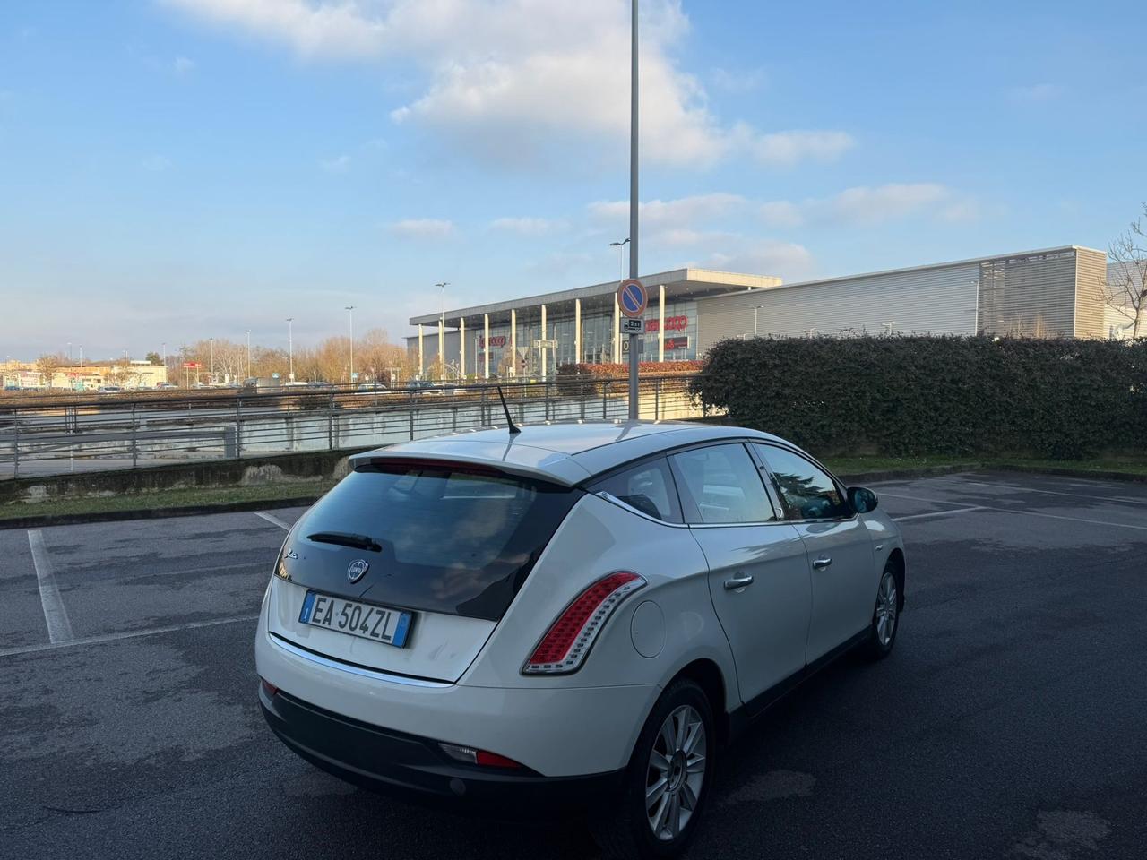 Lancia Delta 1.6 MJT DPF Platino