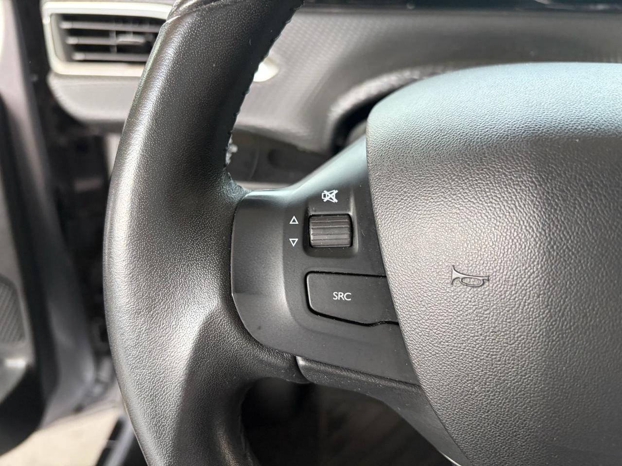 Peugeot 2008 PureTech 82 S&S Active