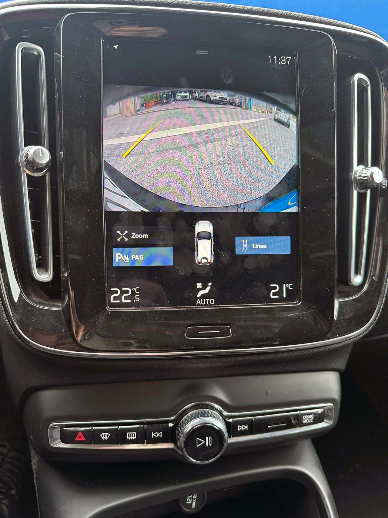 Volvo XC40 T5 Plug-in Hybrid Inscription Expression Tetto Apribile Interni in Pelle Unicopro. Fatturaabile